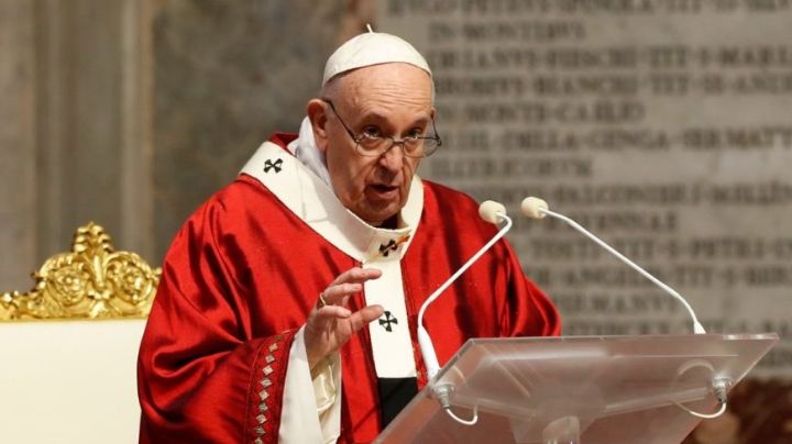 Francisco cumple 84 años, su octavo cumpleaños en el Vaticano
