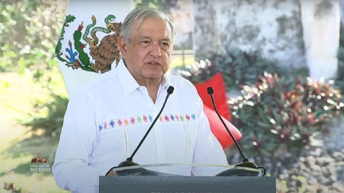AMLO plantea que el Tren Maya y Santa Lucía sean administrados por Ejército