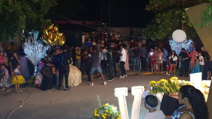 Coronavirus: dispersan fiesta de XV años con más de 500 personas en Acapulco