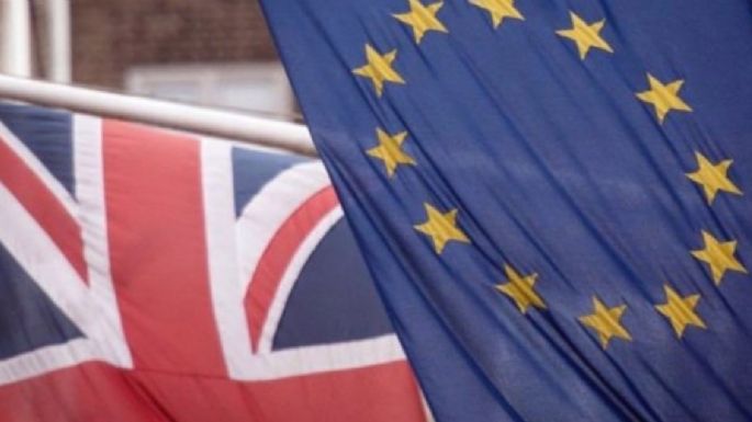 UE y Reino Unido detienen negociaciones del Brexit por diferencias