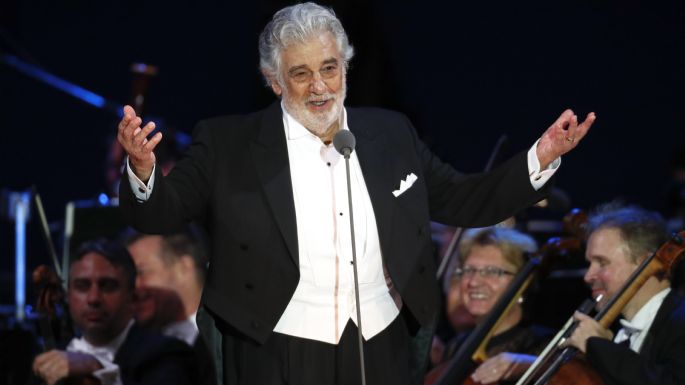 Cancelan actuación en la que Plácido Domingo celebraría 50 años de su debut en Madrid