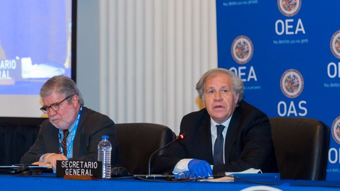 México truena contra Almagro en asamblea donde fue reelecto como secretario general de la OEA (Video)