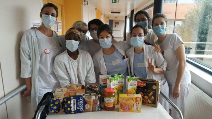 En Francia, las barras del fútbol se solidarizan con los hospitales