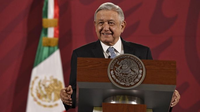 El apoyo a empresas de clase media alta y alta es que haya estado de derecho: AMLO