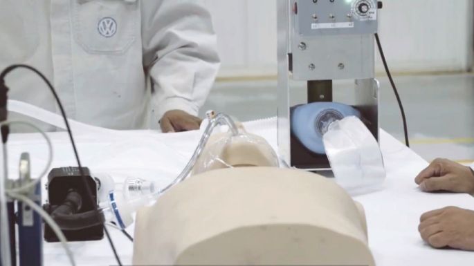 VW presenta prototipo de respirador para estabilizar a pacientes con covid-19