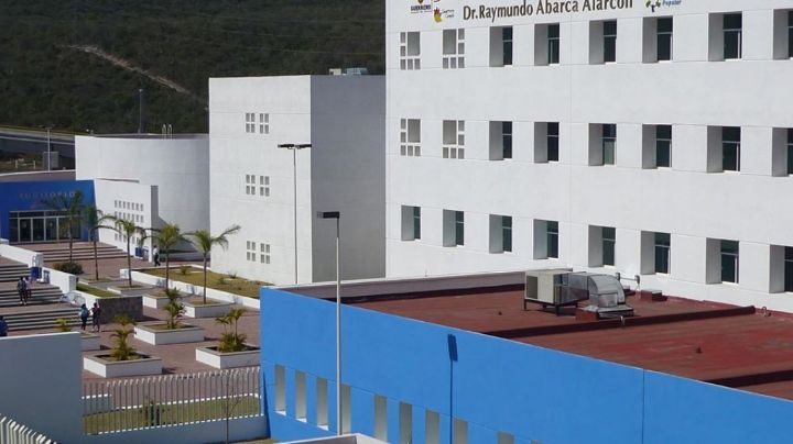 Por falta de personal para atender covid-19, denuncian 'colapso” de hospital en Chilpancingo