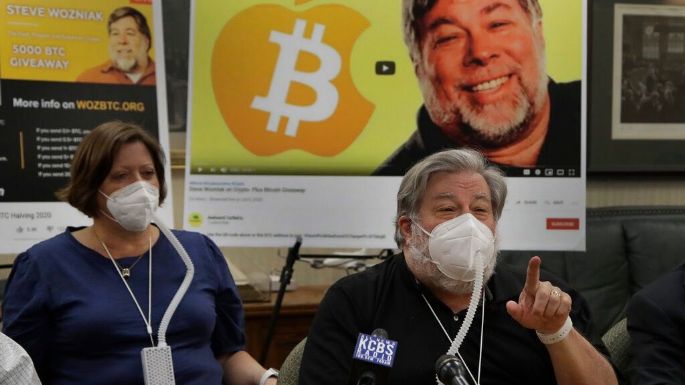 Steve Wozniak demanda a Google y YouTube por publicidad fraudulenta de bitcoin