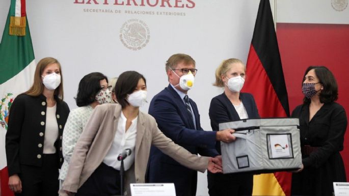 Alemania dona a México 100 mil pruebas para covid-19
