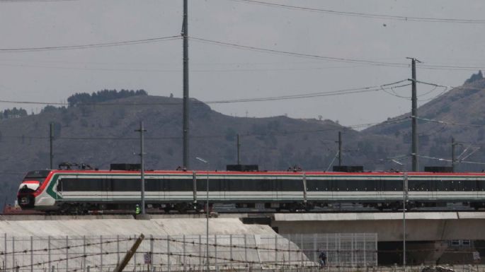 La 4T no construirá el tren México-Querétaro; podría hacerlo un privado: AMLO