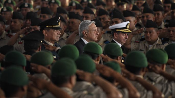 AMLO y militares en el gobierno: Seducción de armas y poder