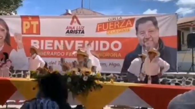 Fernández Noroña vuelve a ser blanco de huevazos en Hidalgo (Video)