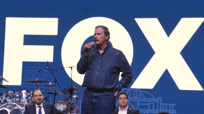 "Que se calle la chachalaca en las mañaneras": Fox a AMLO
