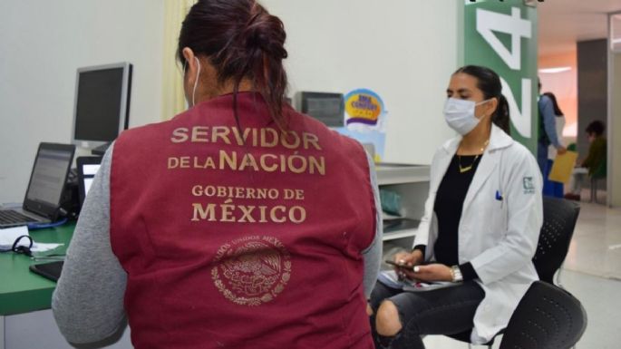 Servidores de la Nación sí pueden ser vacunados; no es un abuso: López-Gatell
