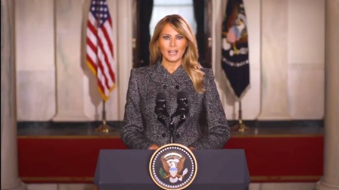 Melania Trump se despide con un mensaje de reconciliación y pide a EU que sea "una familia nacional"