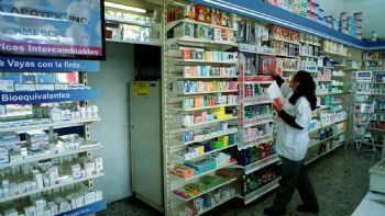 Cofece demanda a farmacéuticas por causar escasez y elevar precios de medicamentos