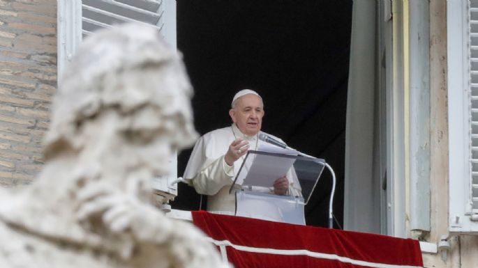 El Papa lamenta que la investigación y el reportaje pierdan espacios en medios