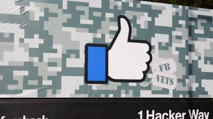 Facebook planea dejar de dar un tratamiento especial en la moderación a los políticos