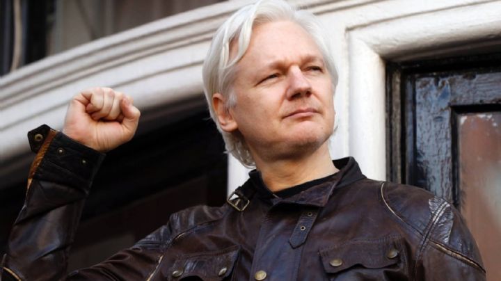 Julian Assange sale de prisión tras lograr acuerdo con EU para declararse culpable
