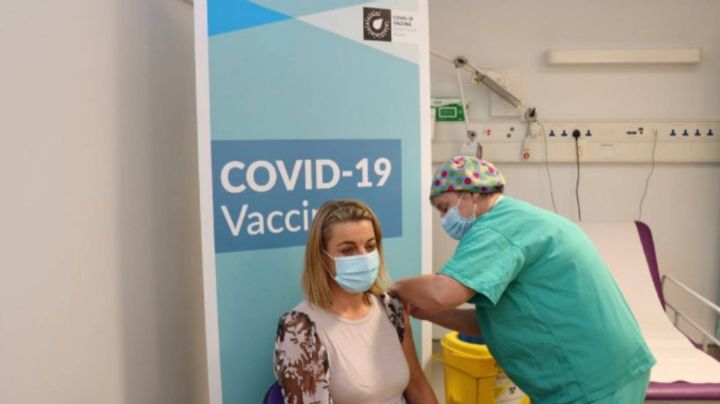 Irlanda confirma la detección de tres casos de la variante sudafricana del coronavirus