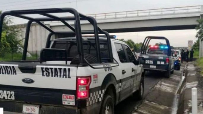 Abandonan dos cuerpos “encobijados” en tambos de basura de Veracruz