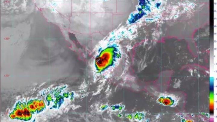 “Pamela” toca tierra como huracán categoría 1 en las costas de Sinaloa