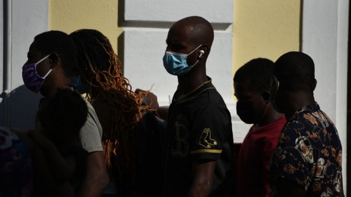 Ayuntamiento pide ayuda para regularizar a 600 haitianos varados en Acuña