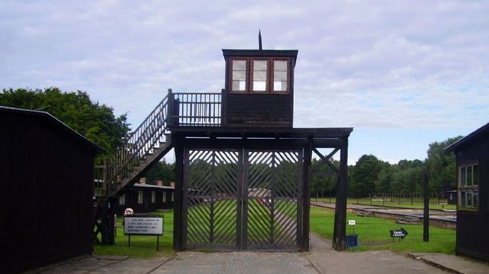 Secretaría de un campo nazi de concentración se niega a declarar en el juicio en su contra
