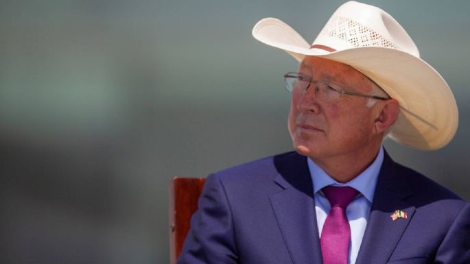 Legisladores texanos piden al embajador Ken Salazar que interceda por empresas de EU en México