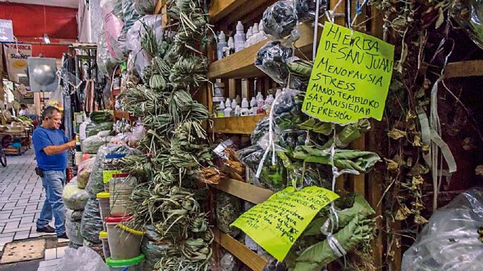 Una ley de salud que enferma a la medicina tradicional