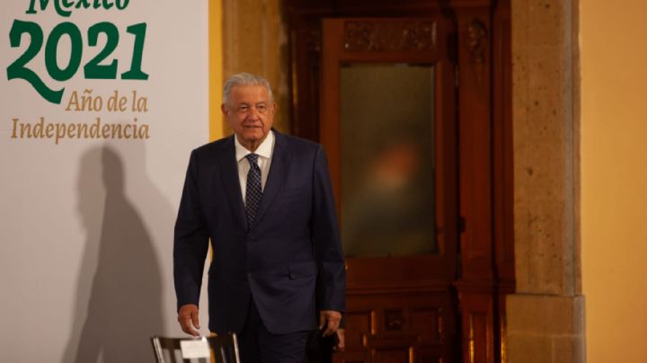 López Obrador cancela las mañaneras del 1 y 2 de noviembre por Día de Muertos y recita a Pellicer