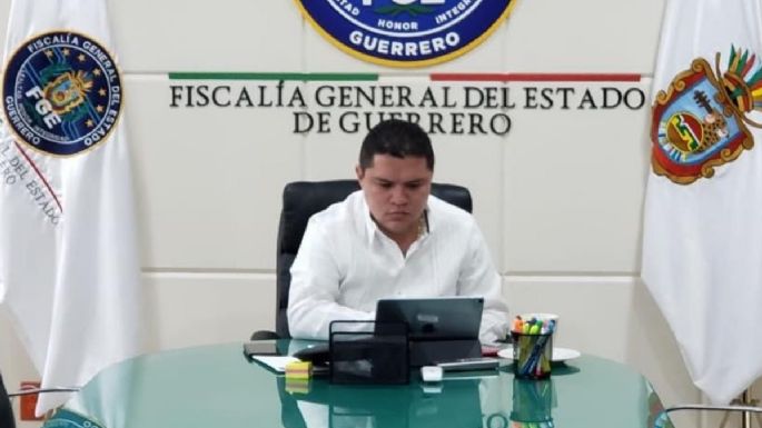Fiscal de Guerrero renunció por video donde aparece con presunto criminal
