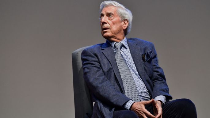 El escritor Mario Vargas Llosa es hospitalizado por segunda vez debido a covid-19