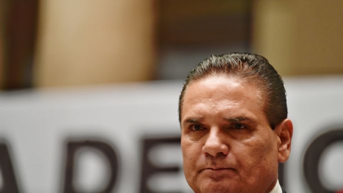 Exhiben el "búnker" con pasadizo secreto en el que vivía Silvano Aureoles