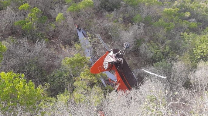 Un muerto y un herido por desplome de avioneta en Salinas Victoria, NL