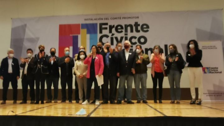 “Falso” que se hayan quemado figuras de AMLO en manifestaciones opositoras: Frente Cívico