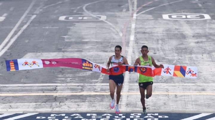 Dos mexicanos ganan el Maratón de la Ciudad de México 2021