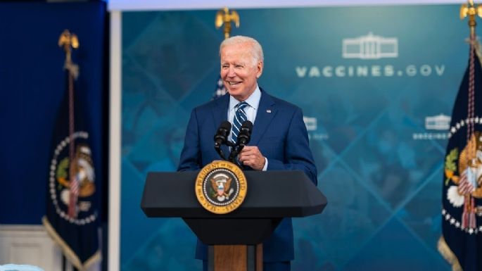 "Es para protegerlos", pide Biden al arrancar vacunación contra covid-19 de niños de 5 a 11 años