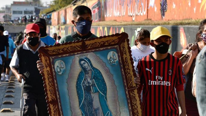 La virgen de Guadalupe es el símbolo que más une a los mexicanos: AMLO