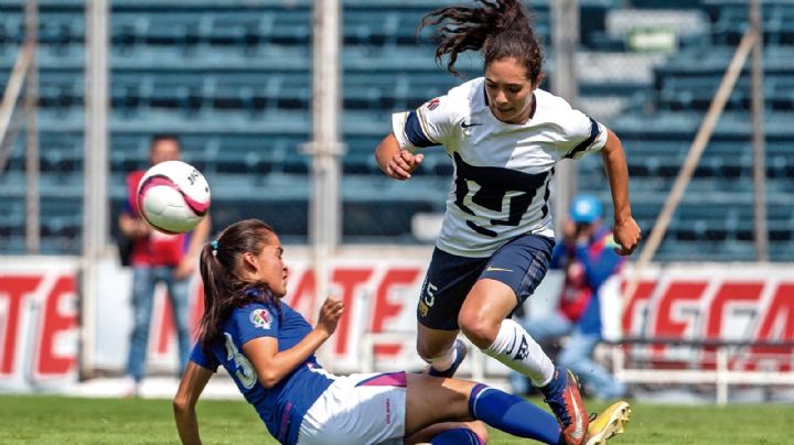 “El futbol femenino nos agarró en fuera de lugar”: Karina Báez, directora técnica de Pumas