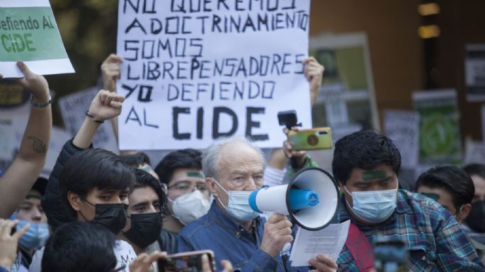 “Un acto de deshonestidad intelectual” comparar conflicto del CIDE con el del 68: AMLO