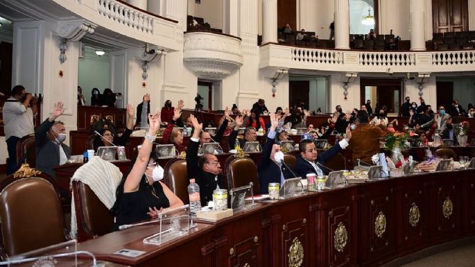 Estos son los nuevos impuestos en la CDMX; multarán a quienes no emplaquen en la capital