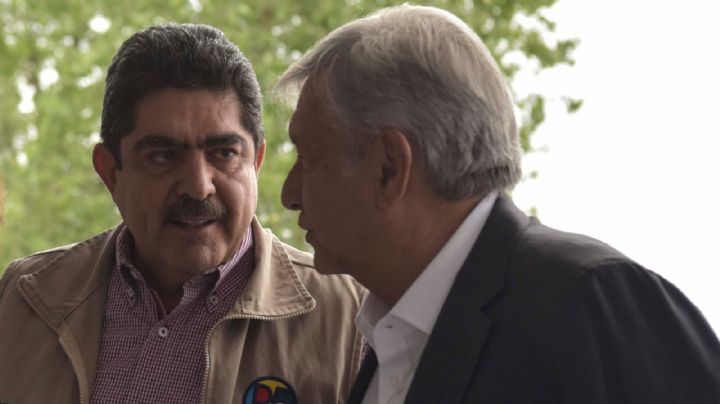 Manuel Espino se lanza contra Vicente Fox y Felipe Calderón en Twitter