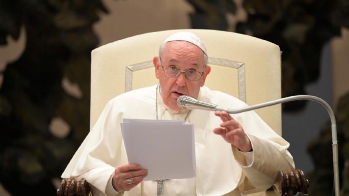 El Papa pide a Europa abrir "la puerta de nuestro corazón a los refugiados"