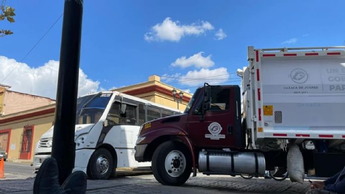 Trabajadores vuelven a paralizar Oaxaca para reclamar su aguinaldo