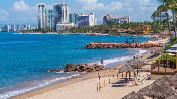 Impiden desembarque de crucero en Puerto Vallarta por brote de covid-19