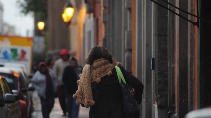 Persistirán bajas temperaturas y lluvias por el frente frío número 19