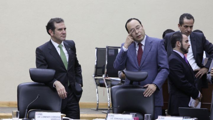 Diputados acuerdan proceso para elegir a los relevos de Córdova, Murayama y otros dos consejeros