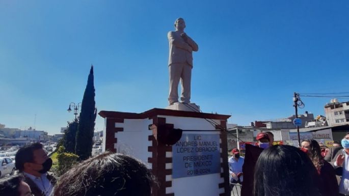 Estatua de AMLO demuestra que la 4T es la cuarta etapa del PRI: Calderón