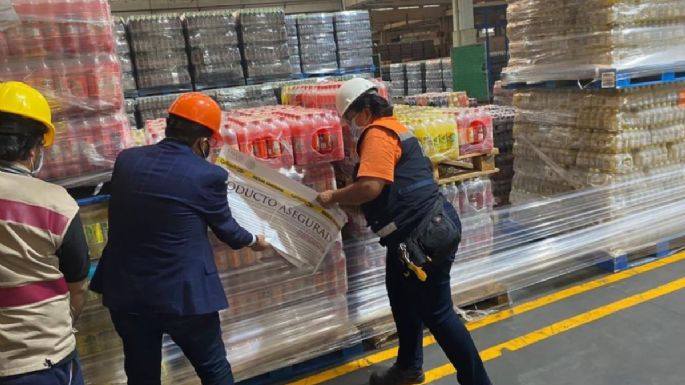 Cofepris asegura 112 mil 884 productos Peperami, Chaparrita y Barrilito