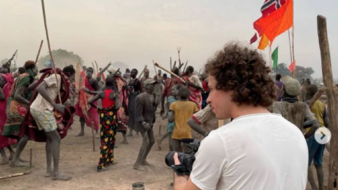 El youtuber Luisito Comunica es tachado de racista y machista por imágenes de su viaje a África